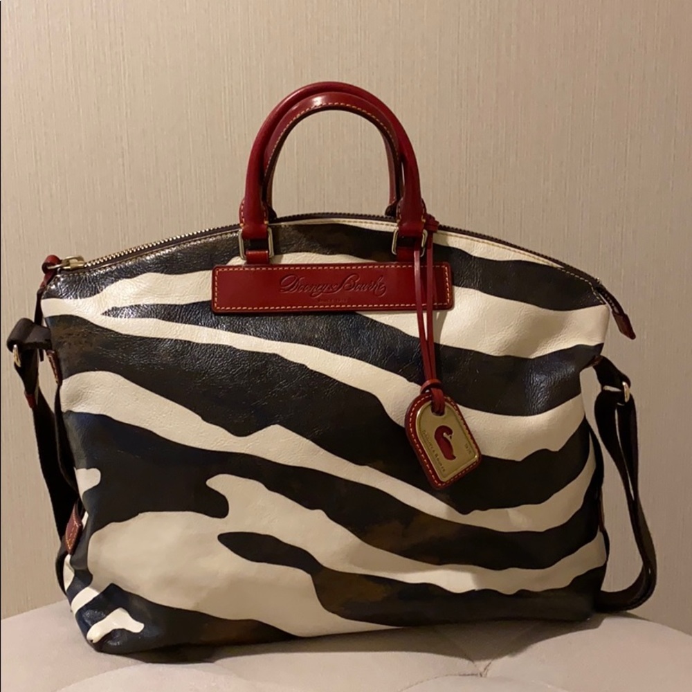Dooney & Bourke Bag